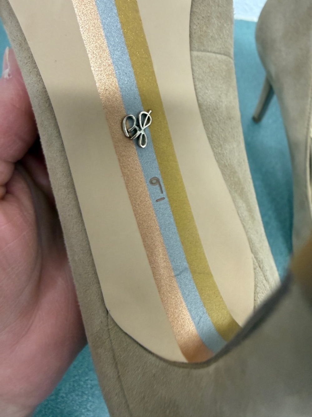 Sam Edelman Danna Suede Pumps 9 - Picture 9 of 10